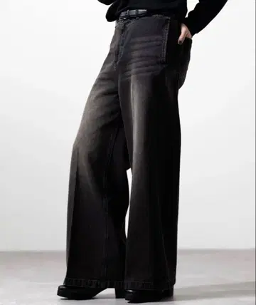CLEL 플레어 데님 팬츠 블랙 계열