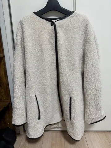 SHIPS 아이보리 플리스 자켓