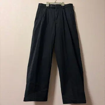 [ 새상품급 ] 스티븐 앨런 루즈핏 투 턱 치노 팬츠 블랙