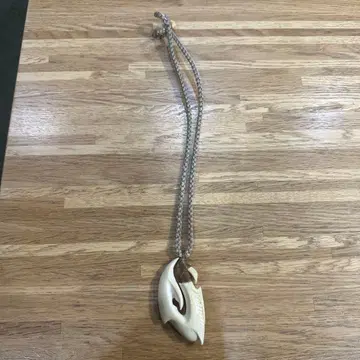 Kz'bone 고래 목걸이