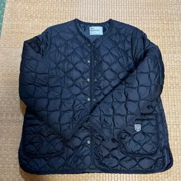 KEY MEMORY 블랙 퀼팅 자켓