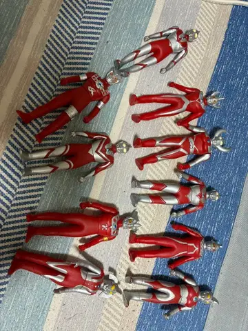 울트라맨 피규어 세트 45체