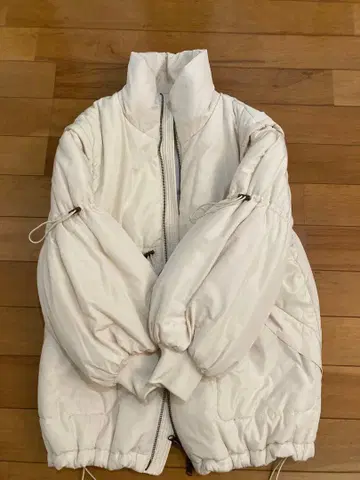 화이트 다운 자켓 ONE 사이즈