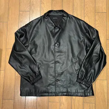 그린 라벨 릴랙싱 페이크 레더 재킷