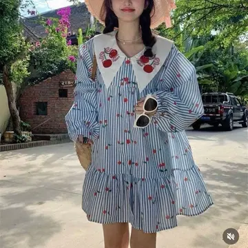 체리 큰 옷깃 원피스 스트라이프 스카이블루 자수