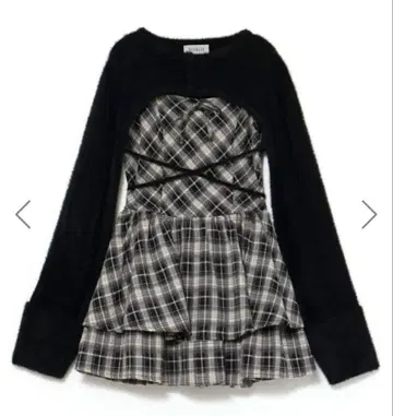 bubbles 오픈넥 개더 원피스