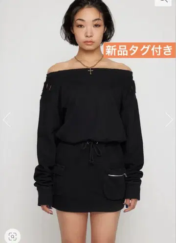 러그아젬 CRASH POINT 맨투맨 원피스 블랙