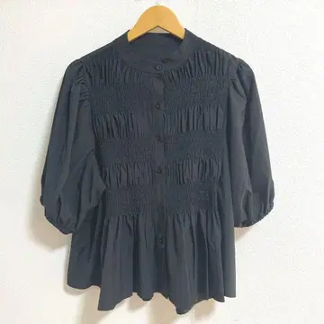 205 ZERO 개더 블라우스 볼륨 슬리브 밴드 카라 블랙 얇은 소재