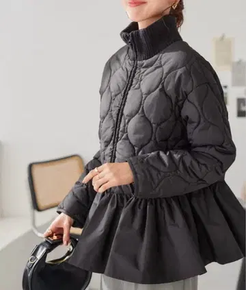 kobe lettuce 퀼팅 자켓 블랙 플레어 L