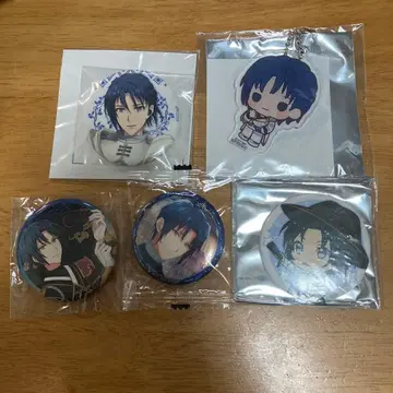 아이나나 캔뱃지 아크릴 키링 이오리