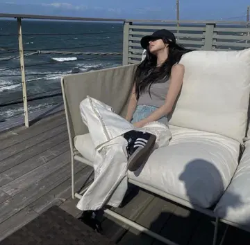 Melt the lady switched denim pants