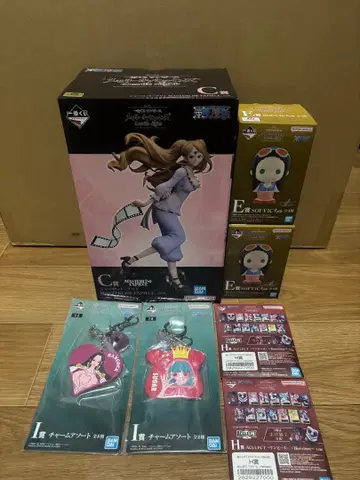 C상 마스터피스 피규어와 E상 피규어 세트