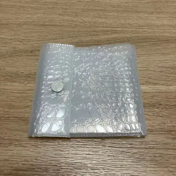 beautiful people vinyl card wallet white