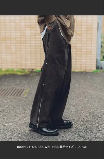 다크 브라운 워크 팬츠 XL