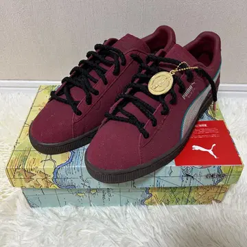 미사용 새상품 PUMA 원피스 콜라보 스니커즈 27.5cm