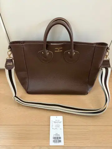 영앤온센 2way 숄더백 새상품급