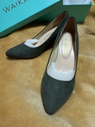 WA!KARU 그레이 스틸레토 하이힐 23.5cm