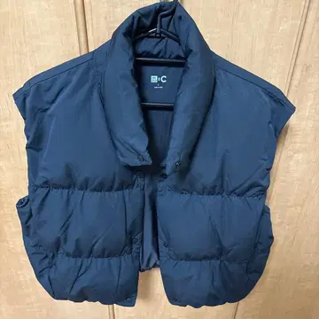 UNIQLO 다운 크롭 베스트