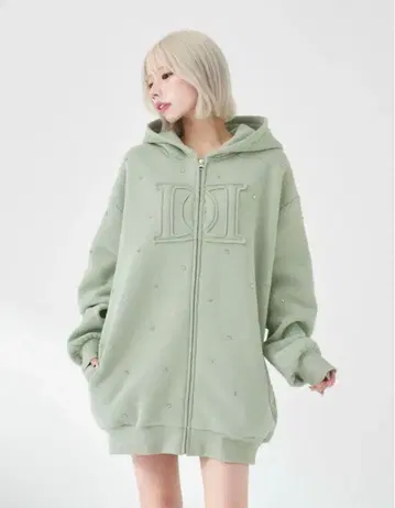 미사용 새상품 darich DD 로고 비쥬 지퍼 후드티