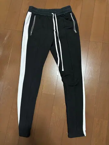 사이드 스트라이프 조거 팬츠 블랙/화이트