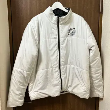 치바 롯데 화이트 다운 자켓 로고 자수 포함