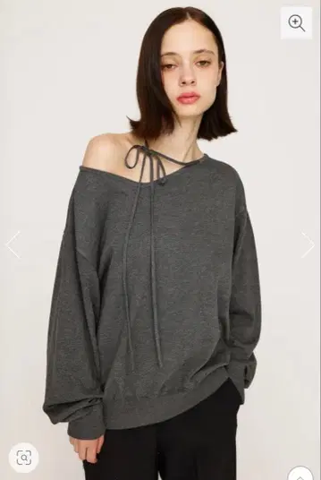 SLY 애시메트리 넥 루즈 탑