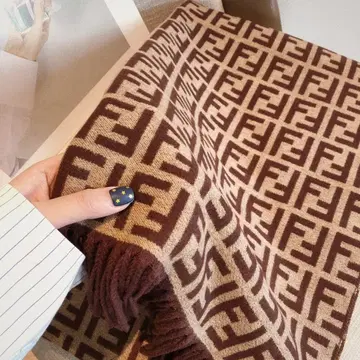 로고 스톨 브라운 베이지 65*180CM