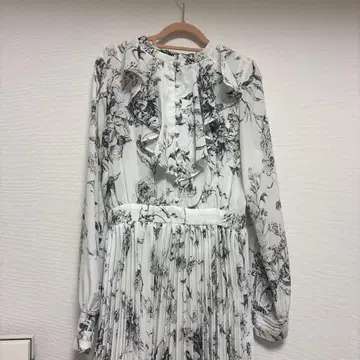 프레이 아이디 플라워 프린트 원피스