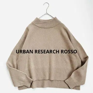 어반리서치 로쏘 숏 디자인 홀 니트