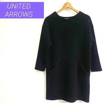 뷰티앤유스 블랙 포켓 부착 니트 원피스