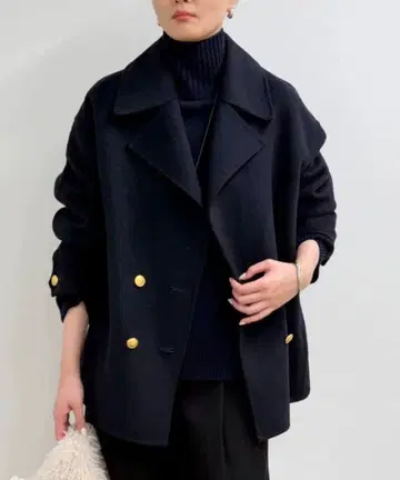 택 포함 새상품 [LOUNGEDRESS] 미들 리버 코트 네이비