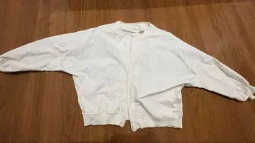 화이트 M 사이즈 점퍼