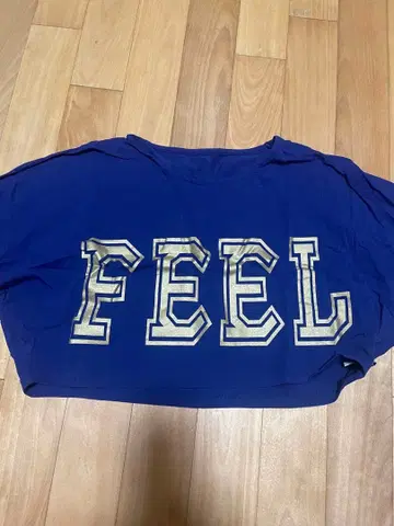FEELCYCLE 프린트 숏 기장 T셔츠 M