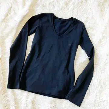 [ 컨디션 최상 ] theory 블랙 V넥 긴팔 롱T 스트레치 2