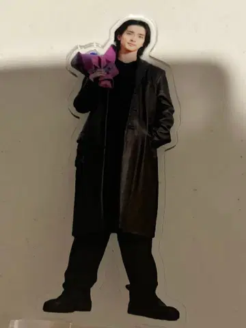 요코하마 류세이 BIG 아크릴 스탠드 새상품급