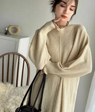 클래식 엘프 포근포근 믹스 컬러 배색 부클 니트 원피스