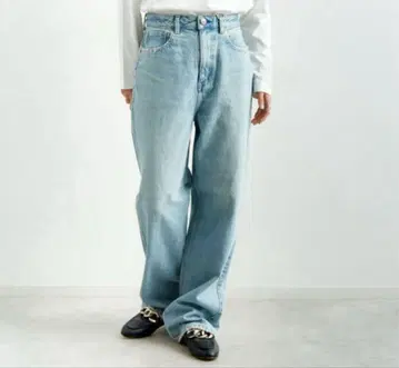 red card 다코타 데님 23