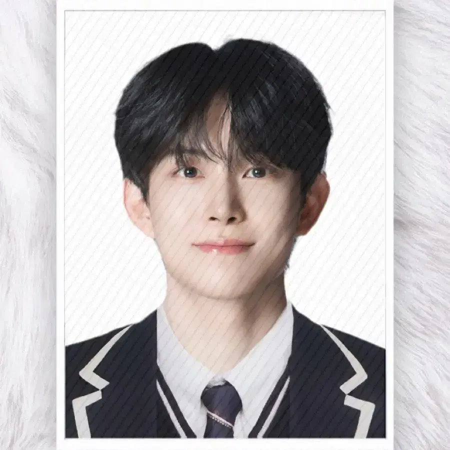 Boys Planet Kim Gyuvin ID Photo Design on Bunjang Global Site.