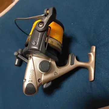 다이와 엠블럼-S 5000T 스피닝 릴