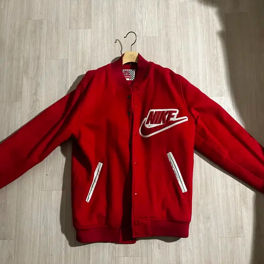 supreme nike sb varsity jacket