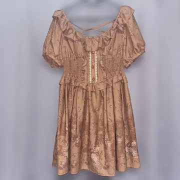 프릴이 달린 베이지 원피스 반팔