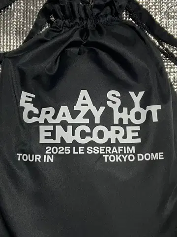 르세라핌 도쿄돔 프리미엄 시트 특전 전 4종 세트