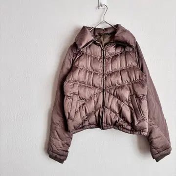 퀼팅 다운 자켓 풀 집업 숏 기장 브라운 x 카키 광택