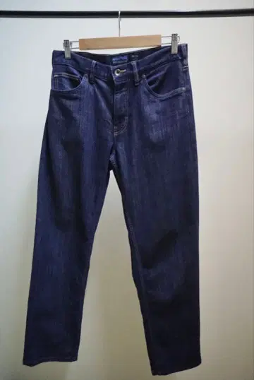 Patagonia PERFORMANCE REGULAR FIT JEANS