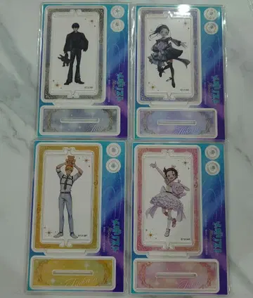 메달리스트 흑백 코디 회전 아크릴 스탠드 4세트