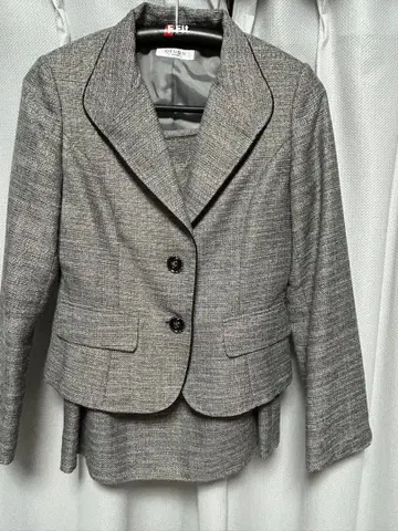 OFUON 그레이 자켓 셋업