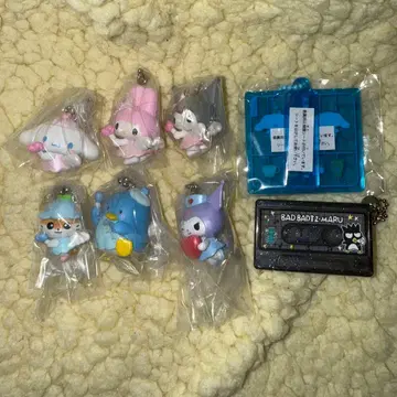 즉시 구매 OK 가챠가챠 랜덤 산리오 묶음 판매 ( 낱개 판매 불가 )