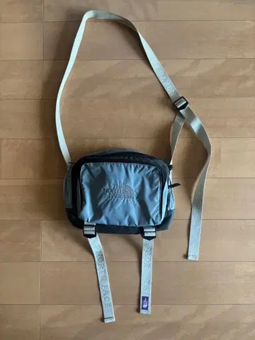 THE NORTH FACE CORDURA 나일론 숄더백 그레이