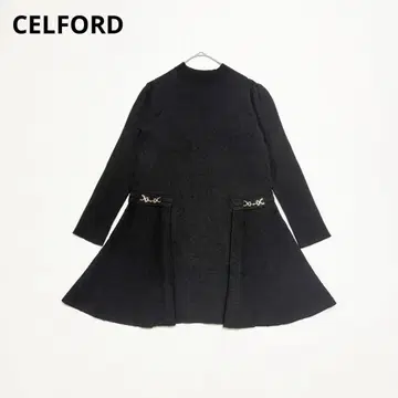 새상품급 셀포드 로고 엠보 자카드 니트 원피스 블랙 38