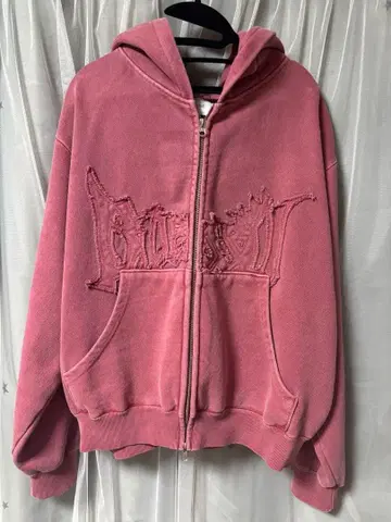 핑크 자수 프론트 지퍼 후드티